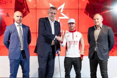 Miňo predĺžil zmluvu v Slavii Praha